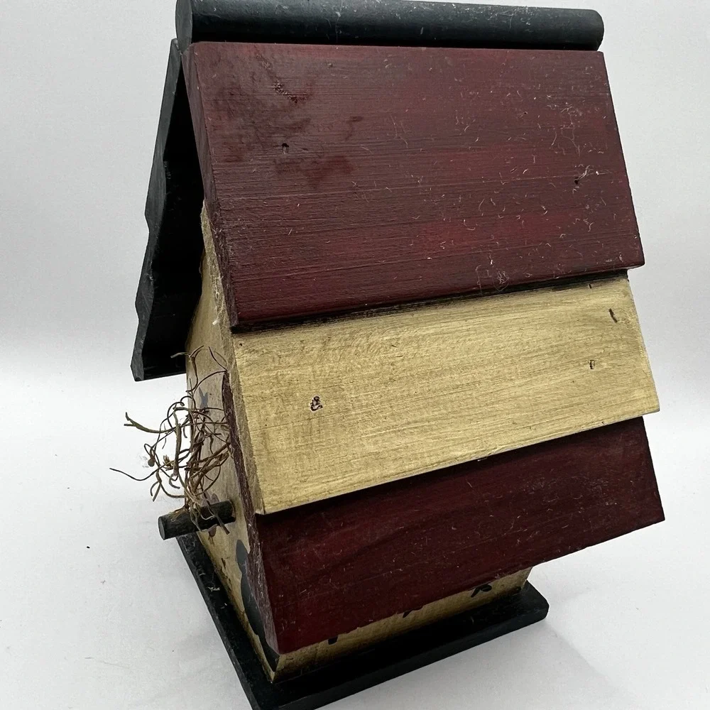 Wood Bird House Patriotic Red White Blue Flag USA 5.5x1.5 Rustic Fourth Of July